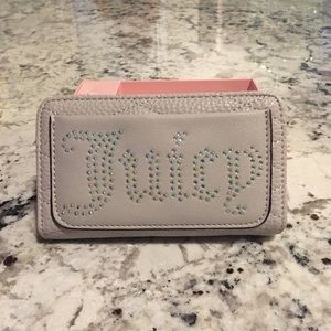 Juicy Couture Rhinestone Social Zip Around OS